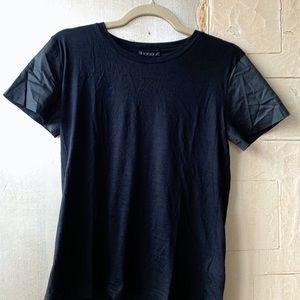 THEORY Black Crew Neck Shirt NWOT